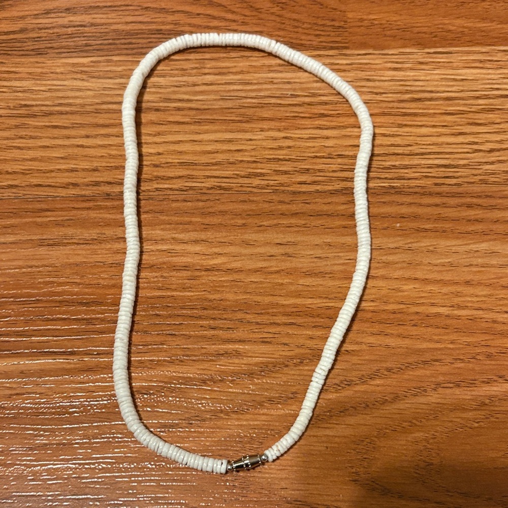 Elegant White Puka Shell Necklace (aka Surfer or Beach Choker)